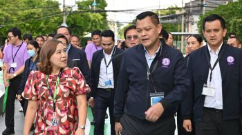 \'ธนกร\'ลงพื้นที่ติดตามความคืบหน้าการพัฒนาอุตสาหกรรมอิเล็กทรอนิกส์อัจฉริยะ