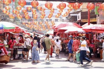 บทความพิเศษ : ‘รู้จักเรารู้จักจีน’ คนเชื้อสายจีนในเมืองไทย จากเสื่อผืนหมอนใบสู่เศรษฐีพันล้าน