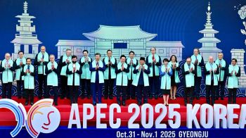 ‘อนุทิน’ชูไทยเข้มแข็งมั่นคง ส่งท้ายถก‘เอเปก’ พท.โวลุ้นกวาด200สส. ปชป.ไม่รับผู้สมัครสีเทา