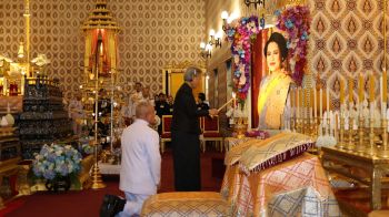 กำหนดถวายสักการะพระบรมศพ พระพันปีหลวง 4ช่วงเวลา-8โมงเช้าจนถึง3ท่ม เริ่ม9พ.ย.ณ.พระที่นั่งดุสิตฯ