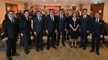 นายกฯ ดึงภาครัฐ-เอกชน โชว์ศักยภาพเศรษฐกิจ-ตลาดทุนไทยในสิงคโปร์