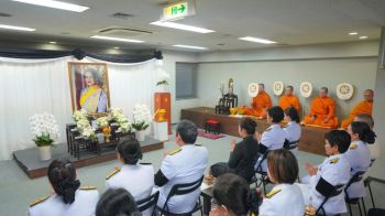 ชาวไทยในโอซากา จัดพิธีบำเพ็ญกุศลปัณรสมวาร น้อมรำลึก ‘สมเด็จพระพันปีหลวง’