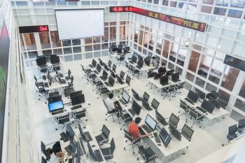 จุฬาฯ เปิดบ้านจุดพลังผู้นำแห่งอนาคต! ‘CBS Grand Open House 2025’ ก้าวสู่...ความเป็นไปได้ไม่มีสิ้นสุด