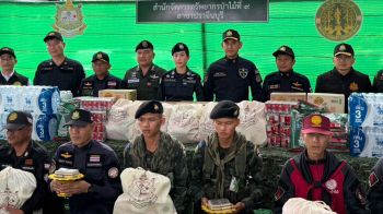 \'ตั๊น จิตภัสร์\'ลงพื้นที่สระแก้ว มอบสิ่งของให้กำลังใจ\'เจ้าหน้าที่กองกำลังบูรพา–จนท.ทส.\'