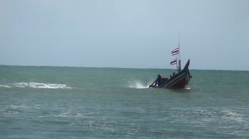 อุตุฯใต้เตือน! ‘ฝนหนัก-คลื่นสูง’ งดออกทะเลลึก