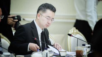 \'อธิบดีกรมการข้าว\'ร่วมประชุม\'นบข.\' เคาะมาตรการดันราคาข้าว ดูดซับผลผลิต 3 ล้านตัน พร้อมเดินหน้าปรับโครงสร้างการผลิต 1 ล้านไร่