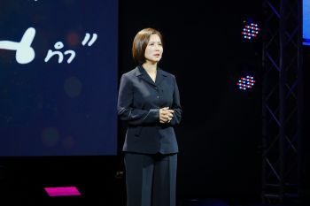 \'ตรีนุช\' เปิดปฏิบัติการ \'คนไทยต้องมีงานทำ\' ตั้งทีม \'JOB HUNTER\' แก้ปัญหาการไม่มีงานทำ