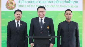 สพฐ. เร่งดูแลโรงเรียนน้ำท่วม พร้อมตั้งศูนย์พักพิงในโรงเรียน 102 แห่ง