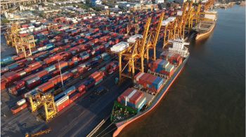 กทท.เผยปีงบ’68 กำไรพุ่ง 7 พันล้าน เรือผ่านท่า–สินค้า–ตู้สินค้าโตต่อเนื่อง