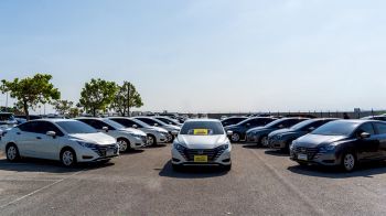 ส่งมอบนิสสัน อัลเมร่า จำนวน 50 คัน ให้กับ Chic Car Rent