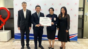 วิวาลดี้ พีอาร์ ส่งต่อความช่วยเหลือผู้ประสบอุทกภัยภาคใต้ ผ่านสภากาชาดไทย