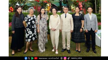 เซเลบคนดัง ร่วมสัมผัสความอลังการ งานดอกไม้ปาร์คนายเลิศ ครั้งที่ 36