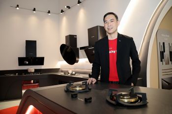 ลัคกี้เฟลม ครบรอบ 50 ปี เดินหน้าส่งต่อ \'ลัค\' คืนสู่สังคม ผนึกพันธมิตร รวมพลังน้ำใจ ช่วยเหลือชาวหาดใหญ่-พื้นที่ชายแดน