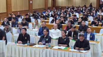 ‘กกต.บุรีรัมย์’ ติวเข้ม ผอ.-กกต. ย้ำทุกเขต‘ถูกต้องและเป็นธรรม’