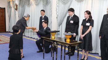 กรมสมเด็จพระเทพฯ พระราชวโรกาส ให้ ประธานมูลนิธิคุณแม่คุณภาพ นำประธานกรรมการบริหารบริษัท เอนีเพย์ จำกัด และคณะ เฝ้า ฯ