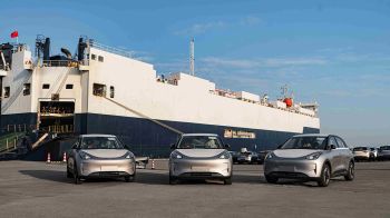 GEELY EX2  ล็อตแรก พร้อมทยอยส่งมอบให้ลูกค้า