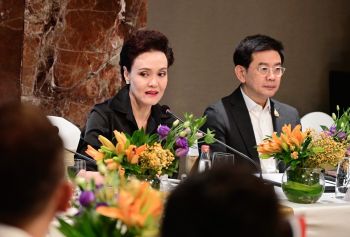 “พาณิชย์” ถก 6 บิ๊กเอกชนไทยในอินเดีย รับฟังโอกาสและความท้าทาย พร้อมสนับสนุนเศรษฐกิจสีเขียว