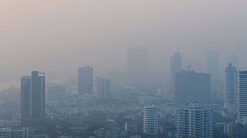 12จุดอันตราย ฝุ่นระดับสีส้ม คลุมกรุงเทพฯ เหนือหนาวจัด