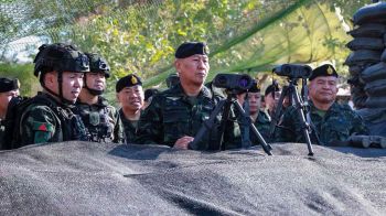 ผบ.ทบ.สั่งเสริมบังเกอร์ พร้อมรบ24ชม. ตรวจชายแดนอีสานใต้