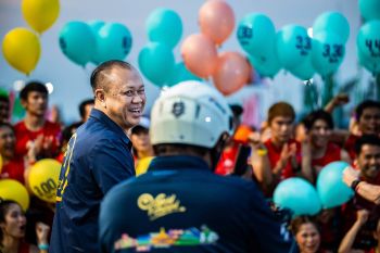 นับถอยหลัง! คนนับแสนมุ่งสู่ค่ำคืนประวัติศาสตร์ 10 ปี \'บุรีรัมย์ มาราธอน\'