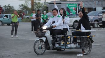 เต้ สุภาษา นั่งซาเล้งลุยดอยสะเก็ด ขอแรงส่งเข้าสภา