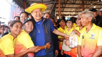 ยกทัพ\'ภูมิใจไทย\'ตีเมืองชุมพร \'หนู\'รับประทัน โครงการ\'คนละครึ่งพลัส\'มาแน่