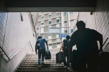 สกู๊ปพิเศษ : หนุนคุณภาพชีวิตแรงงานไทยในต่างแดน ปิดจุดเสี่ยงสำคัญด้วยแอปฯ ‘Thai Consular’