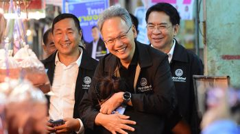 เมฆินทร์ นำทีม ปชป. ลุยสุพรรณ ช่วย กฤศ อ้อนขอคะแนน ชูนโยบายดูแลชาวนา-ผู้สูงอายุ