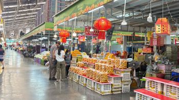 ตรุษจีนนี้ ต้องตลาดสี่มุมเมือง อาณาจักรผลไม้ไหว้เจ้า มีครบ