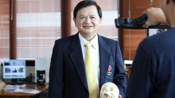 อาจารย์ ‘จรัญ’ แพทย์รางวัลสมเด็จพระวันรัต ผู้บันดาลใจ-มอบชีวิตใหม่ให้ผู้พิการใบหน้า