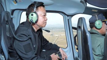 อธิบดีฝนหลวง ขึ้น ฮ.สำรวจ สถานการณ์การเผาพื้นที่เกษตรกรรม จ.นครนายก สั่ง จนท.เร่งปฏิบัติการระบายฝุ่นควัน