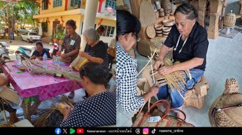 บทความพิเศษ : ‘นิทานแห่งความดี’ กว่าจะได้กระเป๋าจักสานผักตบแต่ละใบ