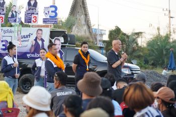 ซาบีดาควงพ่อ ลุยช่วย\'ชานนท์\'น้องชาดา หาเสียงนครสวรรค์โค้งสุดท้าย