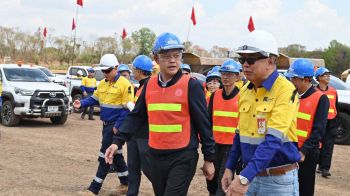 ธนกร บุกเหมืองทองอัครา หลังยุติข้อพิพาทด้วยดี กำชับคุมเข้มสิ่งแวดล้อม-ดูแลชุมชน