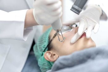 Pico Laser คืออะไร ? เลเซอร์ลดฝ้า กระ หลุมสิว เห็นผลจริงไหม ? ต่างจากเลเซอร์ทั่วไปอย่างไร ?