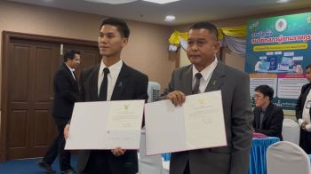 สส.รับหนังสือรับรอง สส.บัญชีรายชื่อ วันแรก คึกคัก ปชป.-กธ.ส่งตัวแทนมา