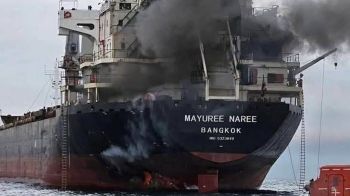 ถูกลอบโจมตีใกล้ช่องแคบฮอร์มุซ ถล่มเรือสินค้าไทย! ชื่อ‘มยุรีนารี’ไฟลุกท่วม ช่วยได้20คน-เร่งหาอีก3