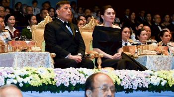 ในหลวง-ราชินี เสด็จฯ ทอดพระเนตร คอนเสิร์ตเพลงรักชาติ รวมพลังดนตรีคลาสสิก น้อมรำลึกพระมหากรุณาธิคุณฯ