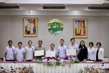 มนพ. จับมือ สธ. ผลิตแพทย์ป้อนระบบ 10 ปี แก้ปัญหาการขาดแคลน – กระจายแพทย์