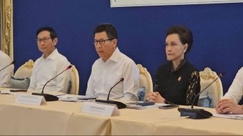 อุ้มคนจนหัวละ100บาท  รบ.เคาะแล้ว!  เยียวยาผลกระทบน้ำมัน