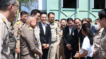 ทส.ลงพื้นที่เกาะสีชัง เดินหน้าฟื้นฟูทรัพยากร-อนุรักษ์\'กระรอกขาว\' มุ่งสู่เกาะสีเขียวต้นแบบอย่างยั่งยืน