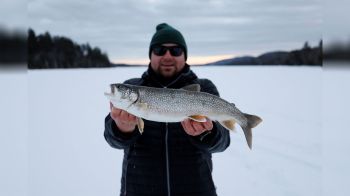 Science Update : โลกร้อนกระทบตกปลาบนน้ำแข็ง