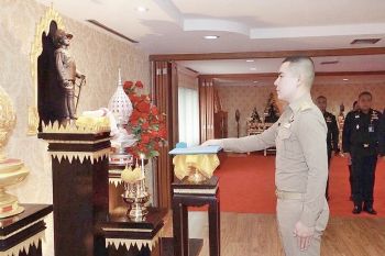 นายหมวดตรี ดร.สันติ ได้รับเกียรติ จากกรมจเรทหารบก ให้เข้ารับแหนบพระมหาวชิราวุธ..