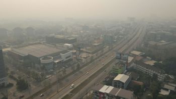 ไฟป่าลามหนัก ผู้ว่าฯเชียงใหม่สั่งปรับแผน แม่ฮ่องสอนจับคนลอบเผา