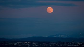 Science Update : ‘ดวงจันทร์สีชมพู’ แห่งเมษายน