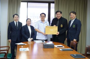 สภาเภสัชกรรม ยื่นข้อเสนอต่อ รมว.สธ.ปรับปรุงระบบจ้างงาน-ค่าตอบแทนเภสัชกร เพิ่มประสิทธิภาพการดูแลประชาชน