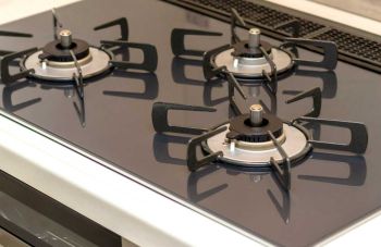 วิธีเลือกเตาแก๊สแบบฝัง ไฟแรง ปลอดภัย ทำความสะอาดง่าย