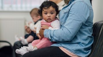 Health News : อัตราการเจริญพันธุ์สหรัฐฯ ลดลงต่ำสุด