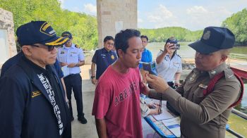 รองอธิบดีกรมเจ้าท่าตรวจจุดเที่ยวทางน้ำเน้นย้ำความปลอดภัย