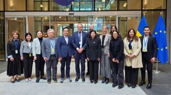 DFT-GITนำทีมถกรับมือกฎค้าเพชรใหม่EU-G7